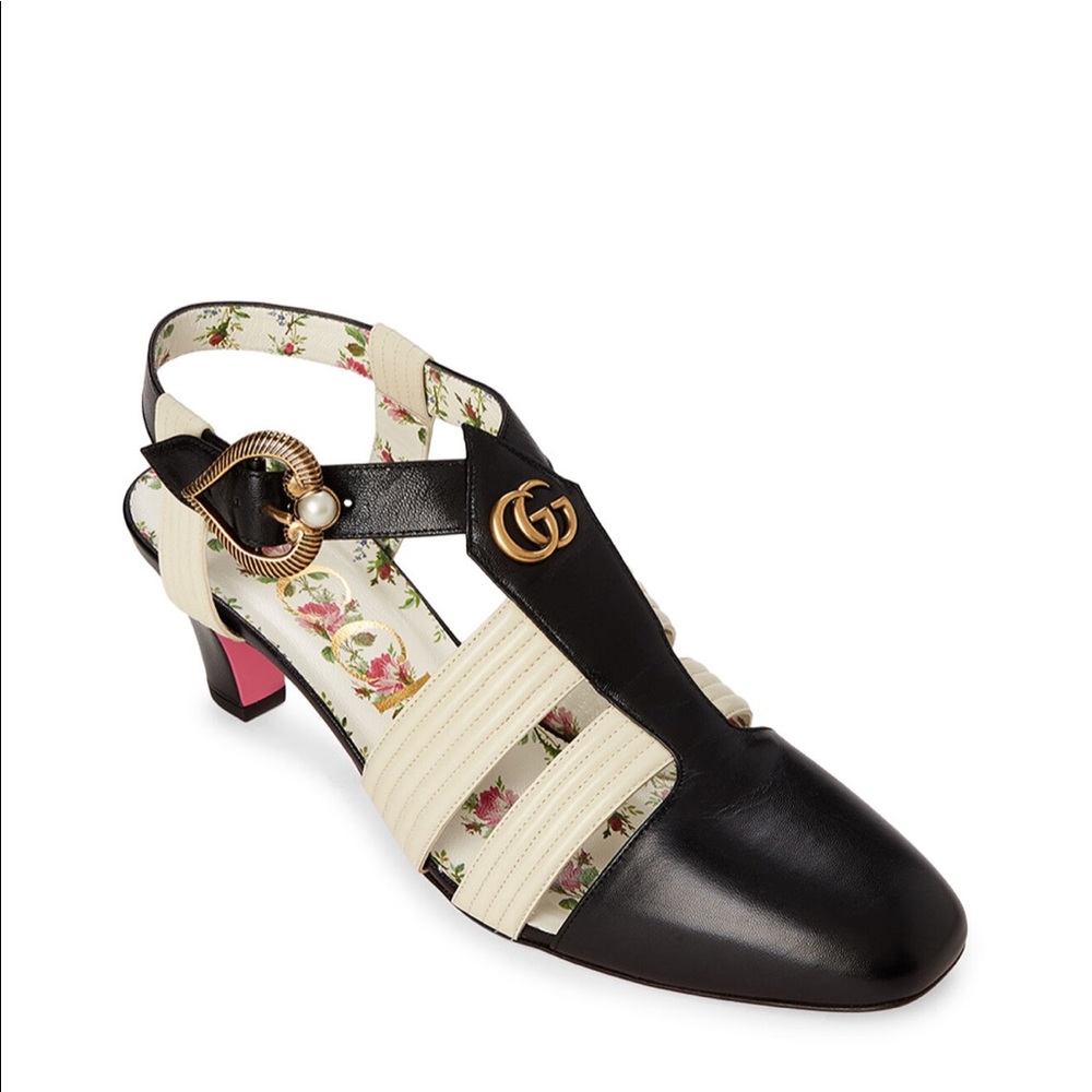 GUCCI T-BAR PUMPS